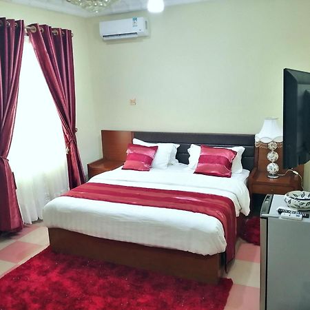 Afri-Royal Hotel Ogbodjo Exterior foto