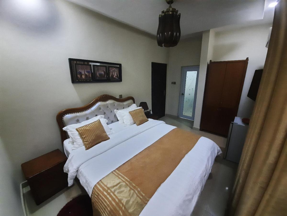 Afri-Royal Hotel Ogbodjo Exterior foto