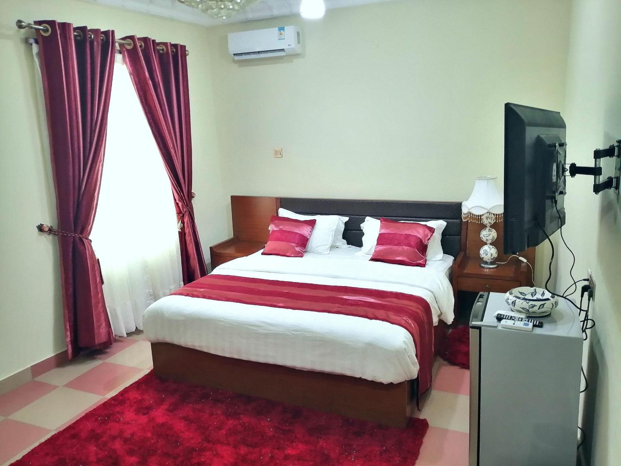 Afri-Royal Hotel Ogbodjo Exterior foto